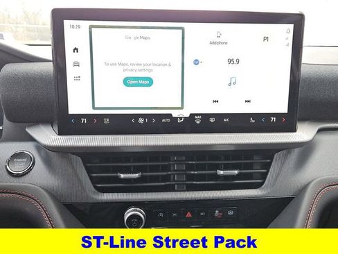 New 2026 Ford Explorer ST-Line w/ ST-Line Street Pack image 13