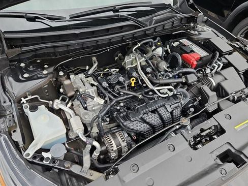 Used 2024 Nissan Altima 2.5 SV image 30