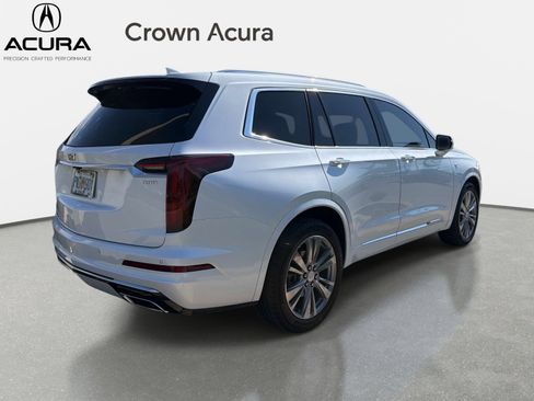 Used 2023 Cadillac XT6 Premium Luxury FWD image 5