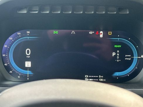 Certified 2023 Volvo XC90 T8 Ultimate image 28