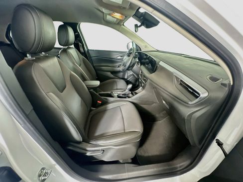 Used 2025 Buick Encore GX Preferred FWD image 31