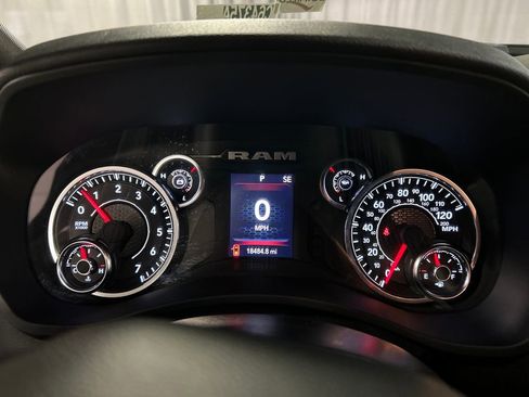 Used 2024 RAM 2500 Big Horn w/ Bed Utility Group image 16