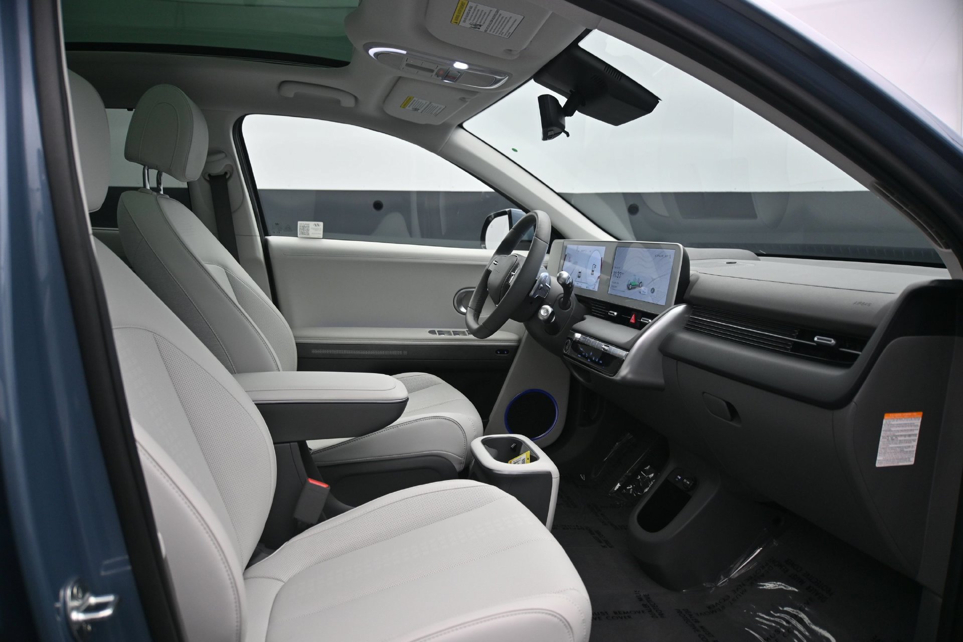Certified 2024 Hyundai Ioniq 5 Limited AWD/4WD image 12