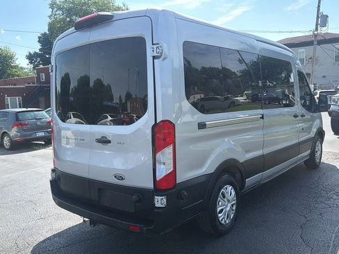 Used 2019 Ford Transit 350 XLT RWD image 5