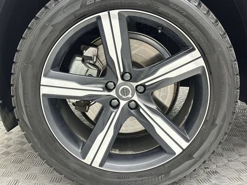 Used 2019 Volvo XC90 T6 R-Design w/ Protection Package Premier AWD/4WD image 10