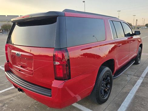 Used 2020 Chevrolet Suburban LT image 7