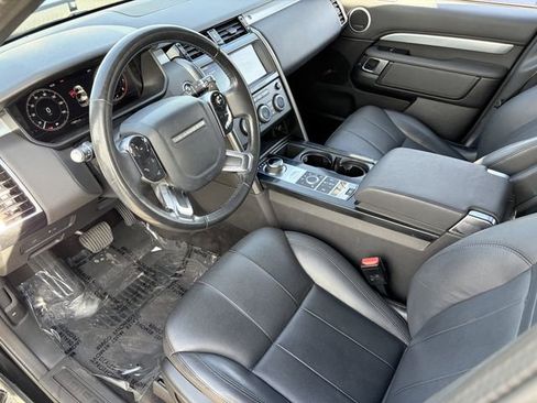 Used 2020 Land Rover Discovery Landmark AWD/4WD image 5