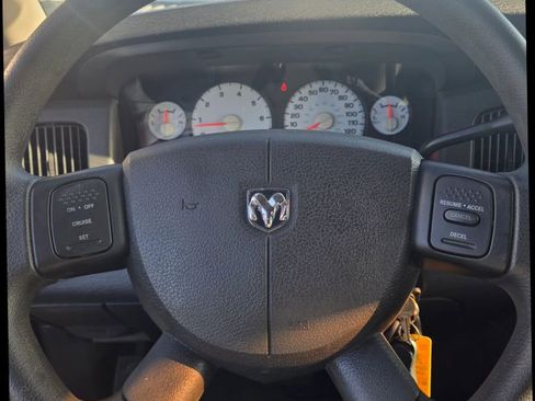 Used 2005 Dodge Ram 1500 Truck SLT image 21