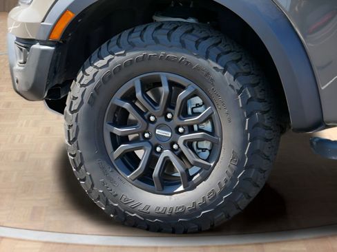 Used 2025 Ford Ranger Raptor AWD/4WD image 9