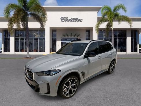 Used 2026 BMW X5 M60i AWD/4WD image 1