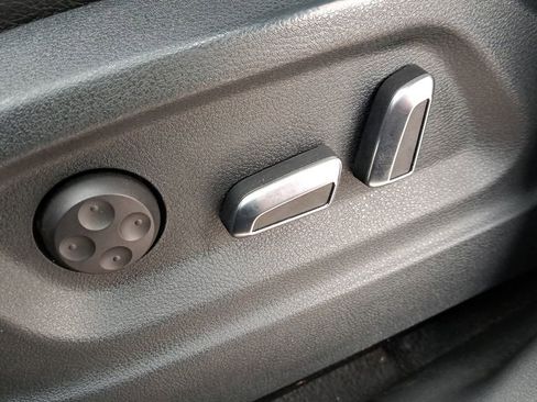 Used 2015 Audi Q5 2.0T Premium image 19