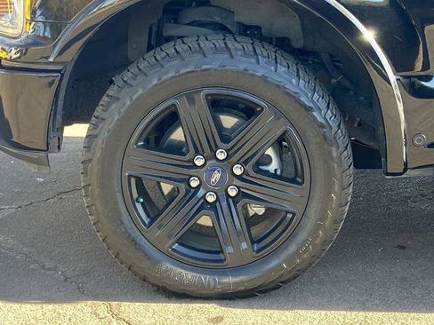 Used 2018 Ford F150 Lariat w/ Equipment Group 502A Luxury image 28