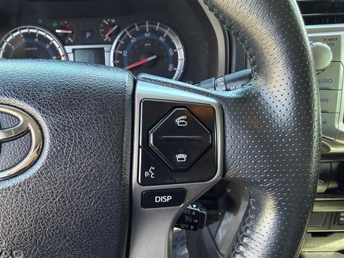 Used 2016 Toyota 4Runner SR5 RWD image 38