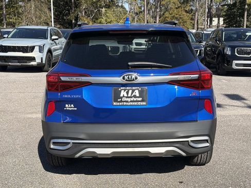 Used 2021 Kia Seltos S image 3