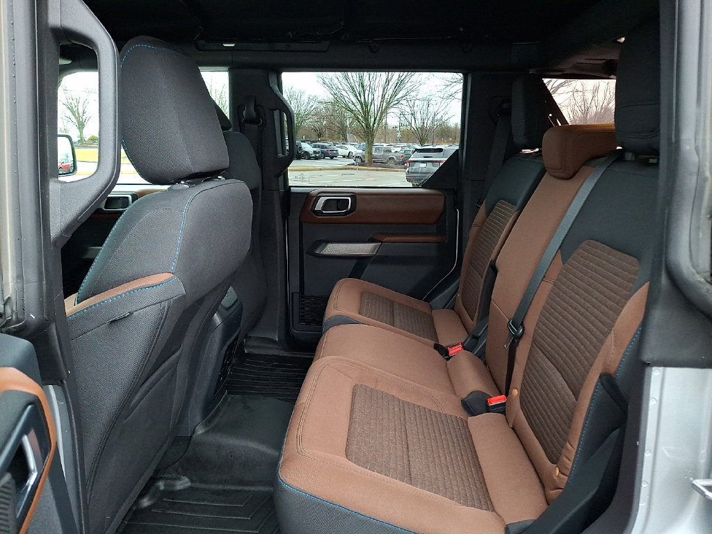 Used 2023 Ford Bronco 4-Door AWD/4WD image 13
