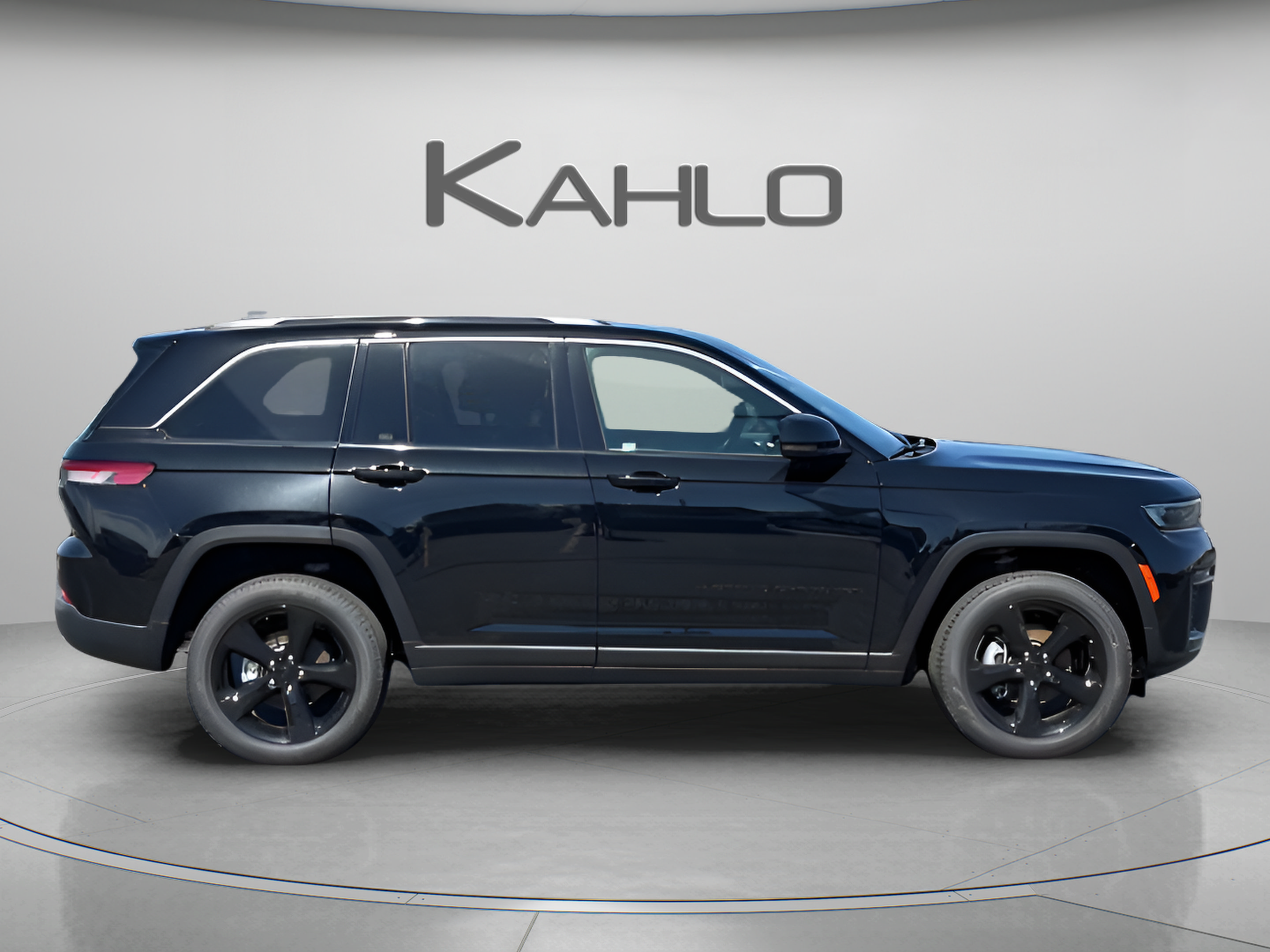 New 2026 Jeep Grand Cherokee Limited w/ Limited Altitude Package AWD/4WD image 5