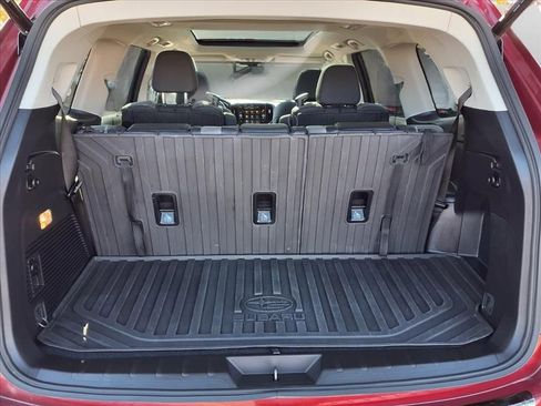 Used 2024 Subaru Ascent Onyx Edition image 27
