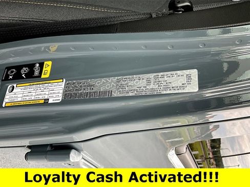 New 2025 Jeep Gladiator Sport image 32