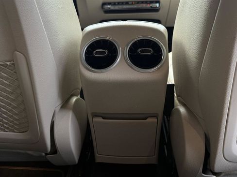 Used 2019 Mercedes-Benz A 220 4MATIC image 39