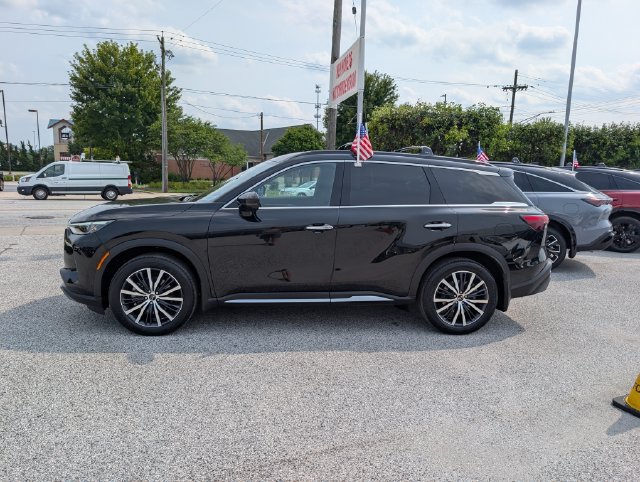 Used 2025 INFINITI QX60 Autograph w/ Cargo Package AWD/4WD image 2