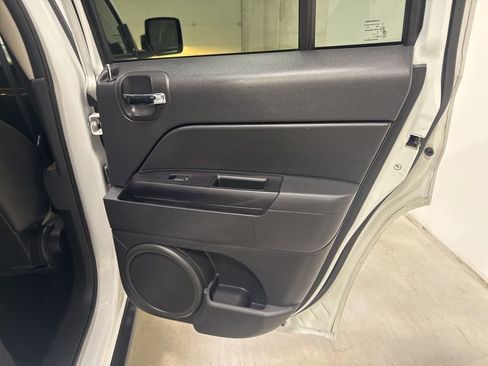 Used 2015 Jeep Patriot High Altitude image 33