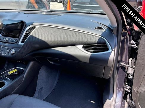 Used 2023 Chevrolet Malibu LT FWD image 25