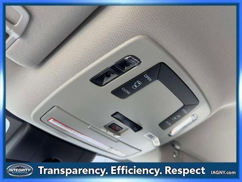 Used 2022 Toyota Sienna LE FWD image 38