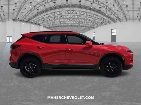 Certified 2023 Chevrolet Blazer RS FWD image 16