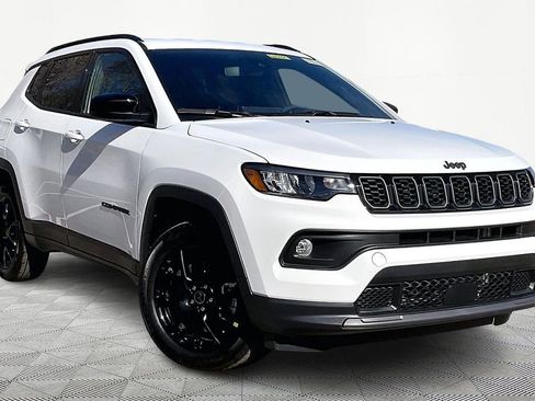 New 2026 Jeep Compass Latitude image 1