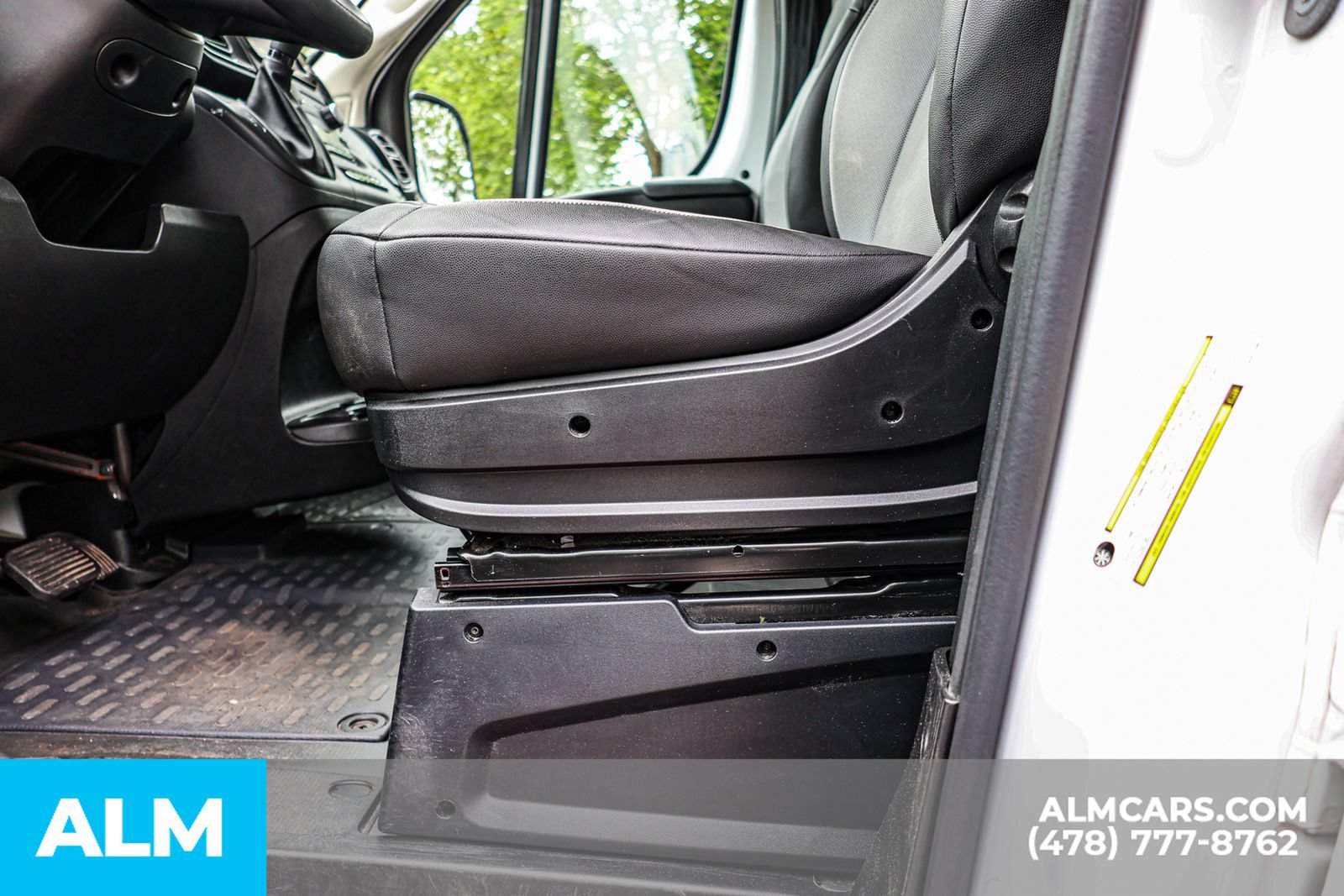 Used 2025 RAM ProMaster 2500 w/ Convenience Group FWD image 20