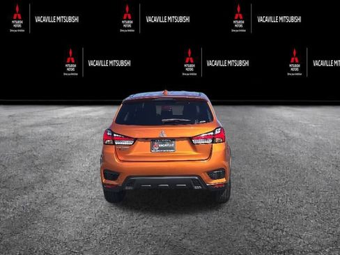 Used 2026 Mitsubishi Outlander Sport ES AWD/4WD image 5
