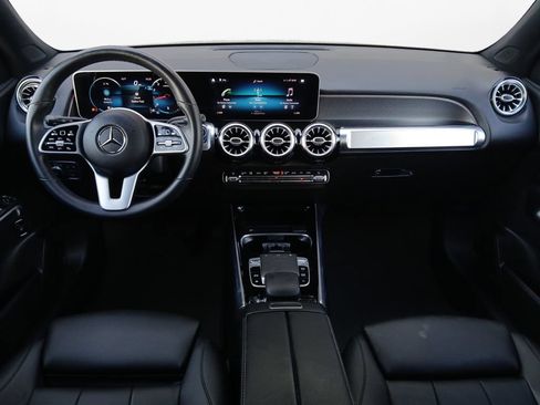 Used 2021 Mercedes-Benz GLB 250 image 20