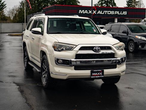 Used 2016 Toyota 4Runner Limited image 2