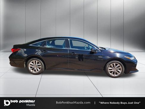 Used 2021 Toyota Avalon XLE w/ Carpet Mat Package (TMS) FWD image 24