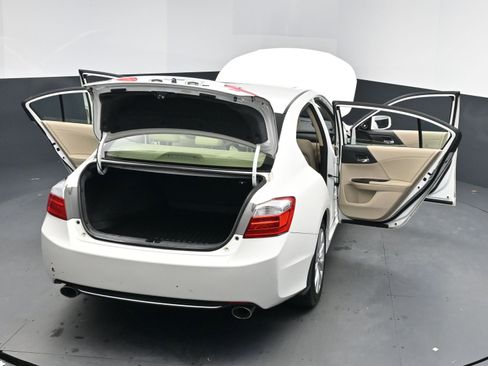 Used 2013 Honda Accord EX-L image 16