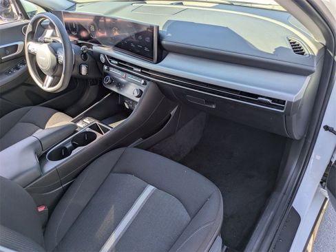 Used 2025 Hyundai Sonata SEL image 29