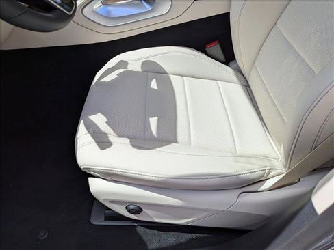 New 2026 Mercedes-Benz GLE 450 GLE 450 image 4