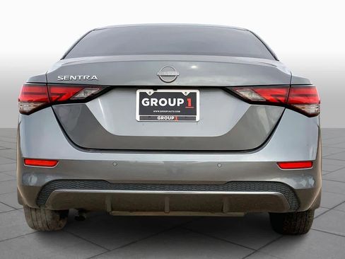 Used 2024 Nissan Sentra S image 4