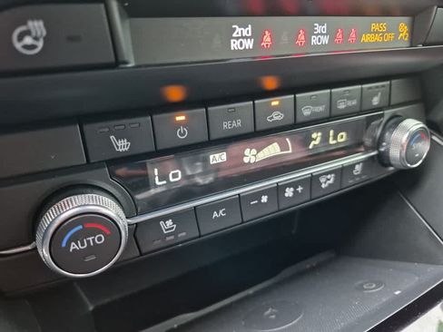 Used 2022 MAZDA CX-9 Carbon Edition AWD/4WD image 24
