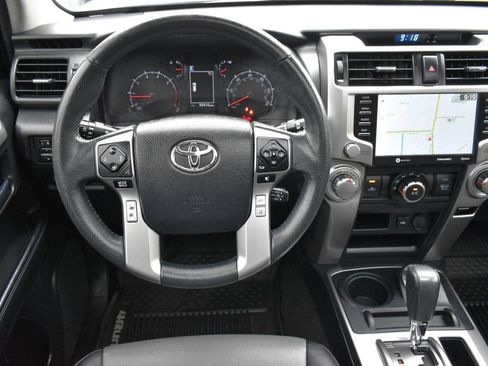 Used 2021 Toyota 4Runner SR5 Premium w/ Moonroof Package AWD/4WD image 16