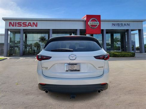 Used 2022 MAZDA CX-5 AWD 2.5 S w/ Premium Package image 5