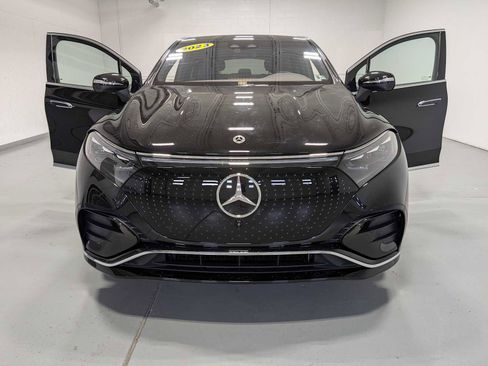 Certified 2023 Mercedes-Benz EQS 580 4MATIC SUV image 14