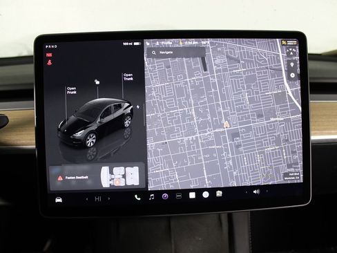 Used 2024 Tesla Model Y Long Range image 7