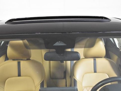 Certified 2024 Nissan Sentra SV w/ SV Premium Package FWD image 38
