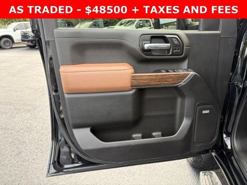 Used 2022 Chevrolet Silverado 2500 High Country w/ Z71 Off-Road Package AWD/4WD image 12