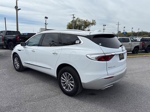 Used 2024 Buick Enclave Premium FWD image 6