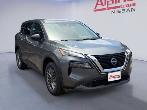 Used 2023 Nissan Rogue S AWD/4WD image 7