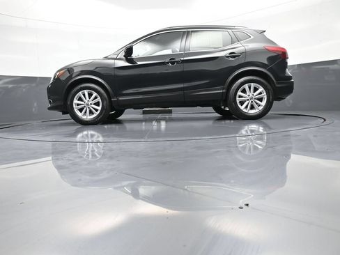 Used 2019 Nissan Rogue Sport SV w/ All-Weather Package AWD/4WD image 31