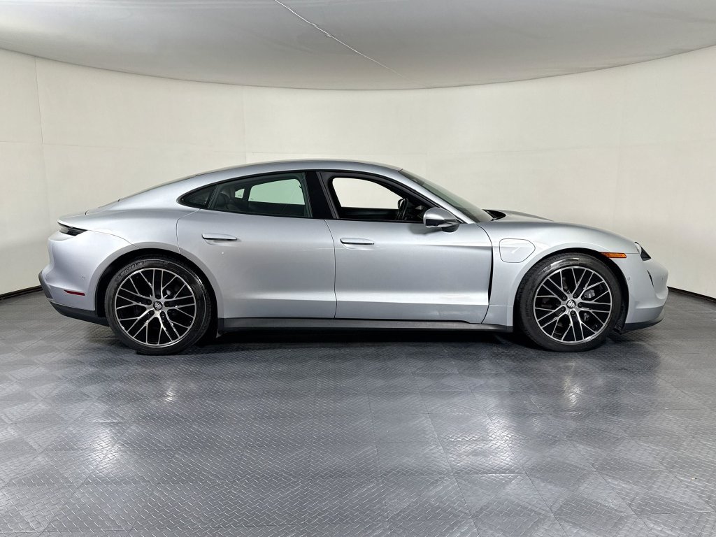Certified 2022 Porsche Taycan RWD image 8
