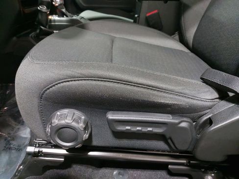 Used 2021 Jeep Wrangler Unlimited Sport image 28